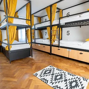 White Wolf House & Prag